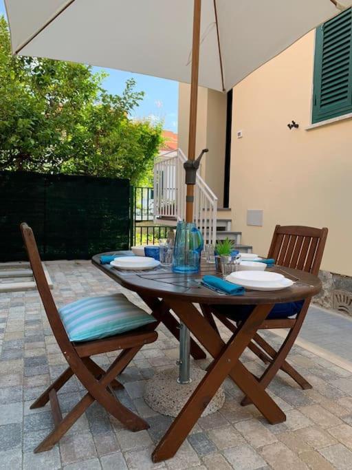 Enjoy Toscana ! Livorno Exterior photo