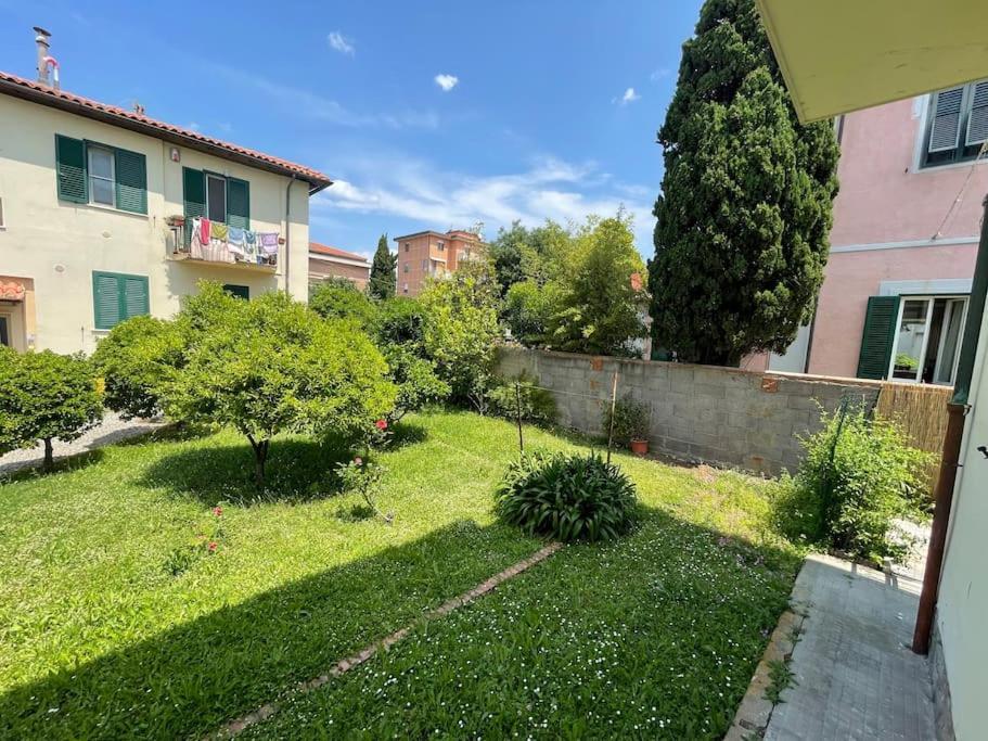 Enjoy Toscana ! Livorno Exterior photo